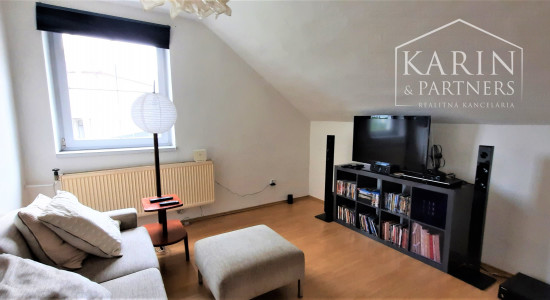 PREDANÝ ! RODINNÝ DOM NA PREDAJ, BRATISLAVA - KOLIBA - NOVÉ MESTO