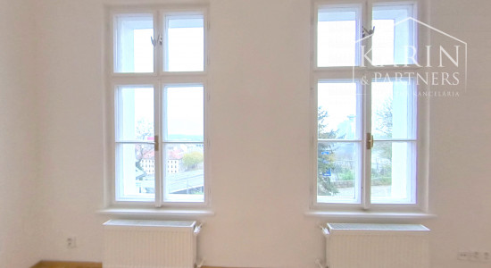 Predaj - Rodinný dom na Hradnom kopci - Investičná príležitosť - BA I