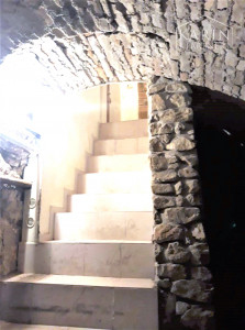 Predaj - Rodinný dom na Hradnom kopci - Investičná príležitosť - BA I