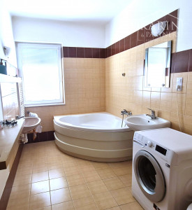 Predaj rodinný dom Dunakiliti - bývanie / podnikanie