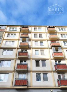 PREDANÝ ! EXKLUZÍVNE NA PREDAJ: 2,5 IZBOVÝ BYT NA PREROBENIE, 64,50 M2, UL. J.C. HRONSKÉHO - NOVÉ MESTO