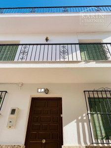 PREDAJ POZASTAVENÝ (PREBIEHA KOMPLETNÁ REKONŠTRUKCIA) : INVESTIČNÝ RODINNÝ DOM S TERASOU A VÝHĽADOM NA MORE – ŠPANIELSKO – LA HERRADURA