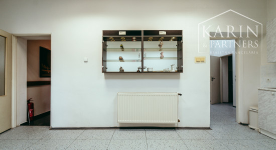 NA PREDAJ PODNIKATEĽSKÝ OBJEKT, HOLÍČ