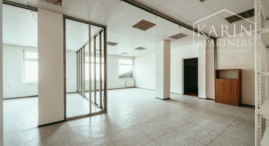 NA PREDAJ PODNIKATEĽSKÝ OBJEKT, HOLÍČ