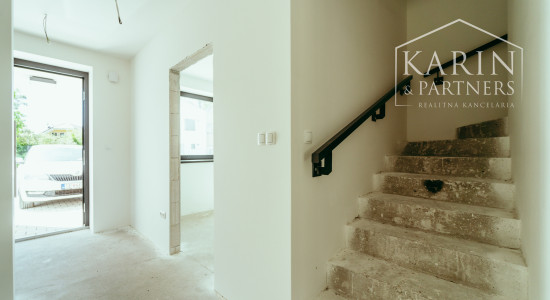 POD LESÍKOM - 5-izbové rodinné domy na krok od prírody