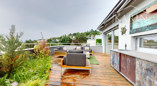 5 izbový  byt pod Slavínom