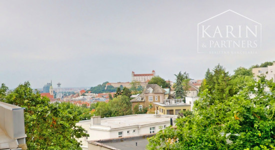 5 izbový  byt pod Slavínom