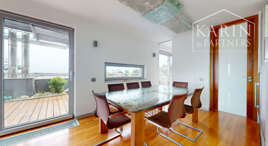 5 izbový  byt pod Slavínom