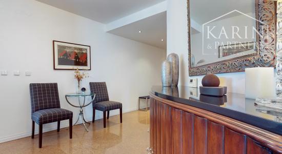 NA PREDAJ VEĽKOMETRÁŽNY ŠTVORIZBOVÝ BYT S DVOMI BALKÓNMI V TRENČIANSKYCH TEPLICIACH