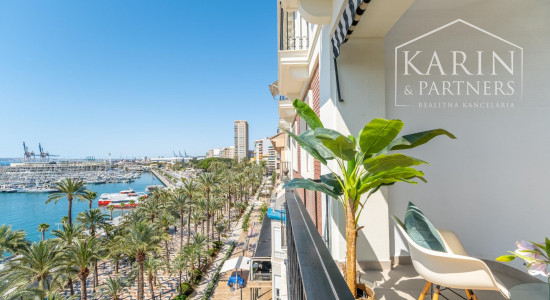 Exkluzívny 4-spálňový APARTMÁN na pobreží