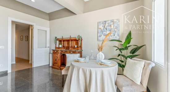 Exkluzívny 4-spálňový APARTMÁN na pobreží