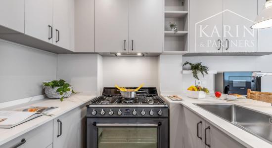 Exkluzívny 4-spálňový APARTMÁN na pobreží