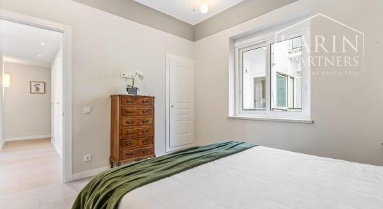 Exkluzívny 4-spálňový APARTMÁN na pobreží