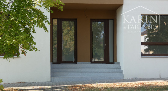 Na prenájom priestory v novostavbe, Holíč ul. Námestie sv. Martina