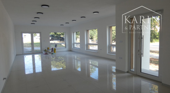 Na prenájom priestory v novostavbe, Holíč ul. Námestie sv. Martina