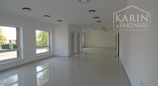 Na prenájom priestory v novostavbe, Holíč ul. Námestie sv. Martina