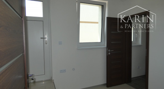 Na prenájom priestory v novostavbe, Holíč ul. Námestie sv. Martina