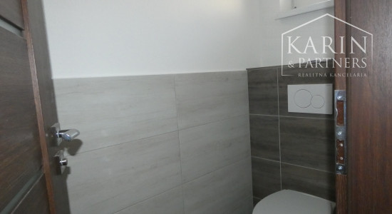 Na prenájom priestory v novostavbe, Holíč ul. Námestie sv. Martina