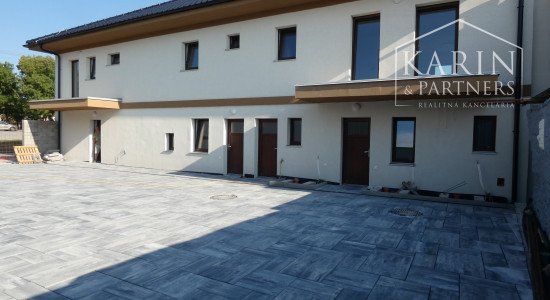 Na prenájom priestory v novostavbe, Holíč ul. Námestie sv. Martina