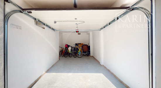 PREDANÝ : BYT 143 M2 + GARÁŽ + TERASY + LODŽIA VO VILE NA KRAMÁROCH, KRÁSNY VYHĽAD, NA SKOK VŠADE