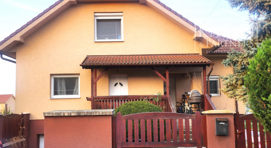 Predaj  6 izbový  rodinný dom Dunasziget - Maďarsko.