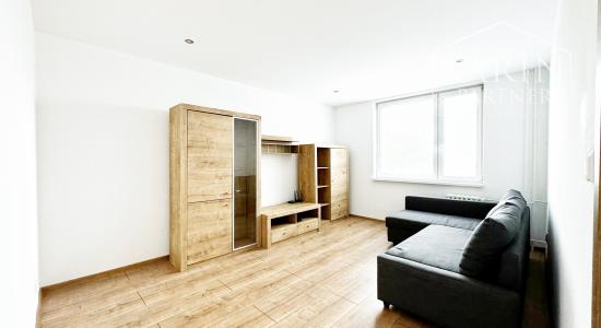 Krásne zrekonštruovaný 2-izbový byt, Skalica - Záhradná