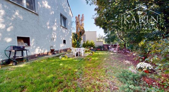 REZERVOVANÝ - Rodinný dom na lukratívnom mieste v Bratislave -  Koliba, Jeséniova ulica.