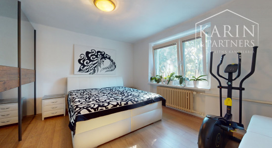 REZERVOVANÝ - Rodinný dom na lukratívnom mieste v Bratislave -  Koliba, Jeséniova ulica.