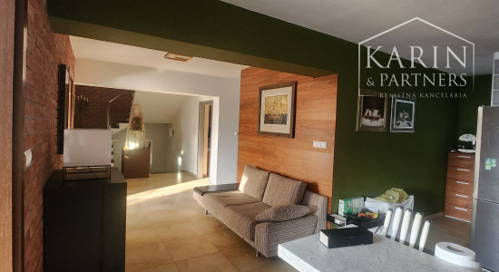 Predaj luxusný 5 izbový rodinný dom situovaný v prominentnej časti mesta Trenčín