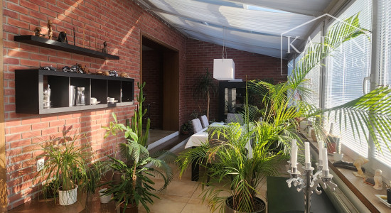 Predaj luxusný 5 izbový rodinný dom situovaný v prominentnej časti mesta Trenčín