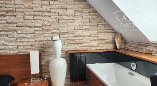 Predaj luxusný 5 izbový rodinný dom situovaný v prominentnej časti mesta Trenčín