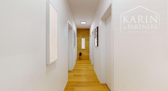 REZERVOVANÝ KOMPLETNE ZARIADENÝ ŠTVORIZBOVÝ BYT S BALKÓNOM V PETRŽALKE - SLNEČNICE