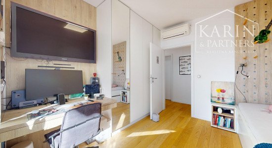 REZERVOVANÝ KOMPLETNE ZARIADENÝ ŠTVORIZBOVÝ BYT S BALKÓNOM V PETRŽALKE - SLNEČNICE