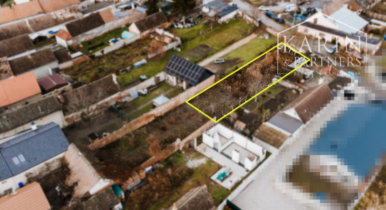 Stavebný pozemok v meste Šaštín - Stráže neďaleko hlavného námestia