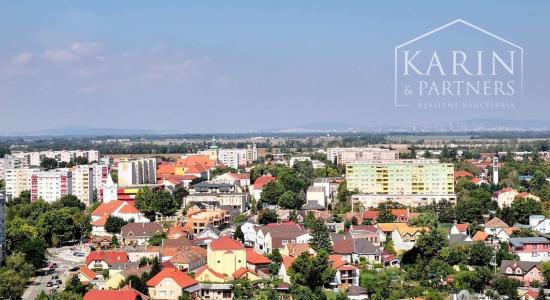 Hľadám 1 izbový byt pre Klienta v Šamoríne a tesnom okolí