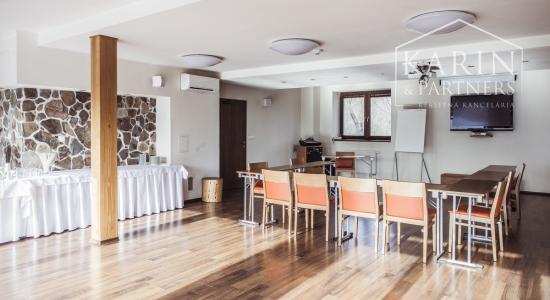 NA PREDAJ HOTEL V REKREAČNEJ OBLASTI HARMÓNIA V MODRE
