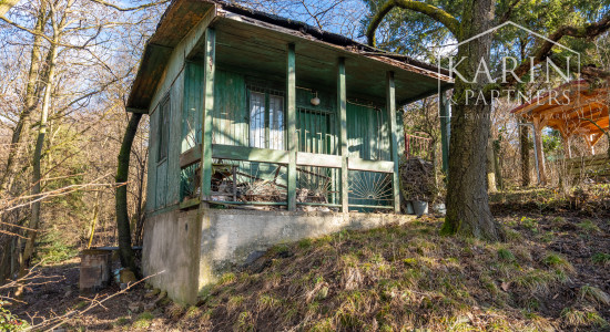 Rekreačný pozemok s chatkou | voda | elektrina | Lamač, Zlatá Hora