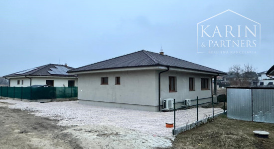 Novostavba 4 izbového rodinného domu na PREDAJ – Golianovo PREDANÝ