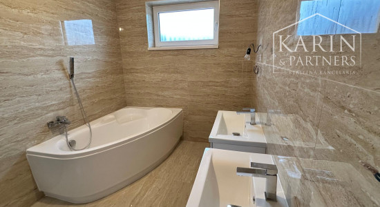 Novostavba 4 izbového rodinného domu na PREDAJ – Golianovo PREDANÝ