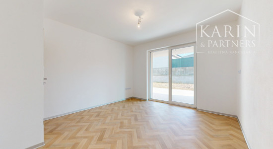 Na predaj novostavba 4 - izbový rodinný dom s dvoj garážou, Holíč.