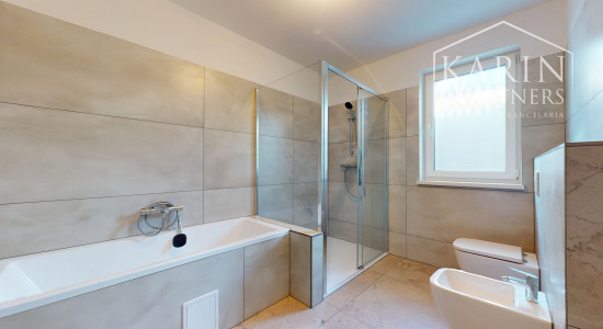 Na predaj novostavba 4 - izbový rodinný dom s dvoj garážou, Holíč.