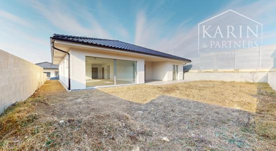 Na predaj novostavba 4 - izbový rodinný dom s dvoj garážou, Holíč.