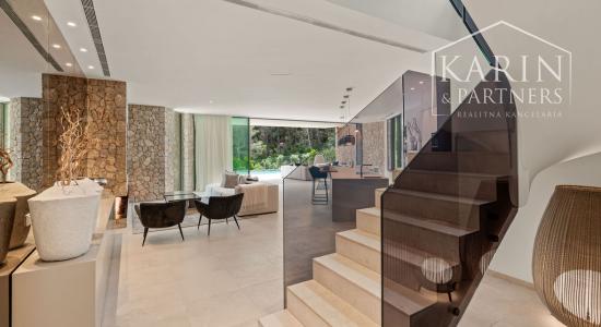 REZERVOVANA - LUXUSNÁ VILA NA MALORKE - KRÁSNY POZEMOK - BAZÉN - NOVOSTAVBA - LUKRATÍVNE MIESTO V PALME - ŠPANIELSKO - CENA: V RK