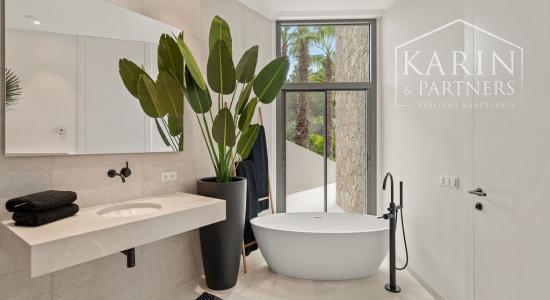 REZERVOVANA - LUXUSNÁ VILA NA MALORKE - KRÁSNY POZEMOK - BAZÉN - NOVOSTAVBA - LUKRATÍVNE MIESTO V PALME - ŠPANIELSKO - CENA: V RK