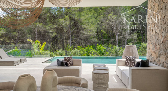 REZERVOVANA - LUXUSNÁ VILA NA MALORKE - KRÁSNY POZEMOK - BAZÉN - NOVOSTAVBA - LUKRATÍVNE MIESTO V PALME - ŠPANIELSKO - CENA: V RK