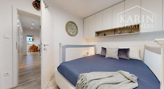 ZARIADENÝ TROJIZBOVÝ BYT PREROBENÝ NA ŠTVORIZBOVÝ