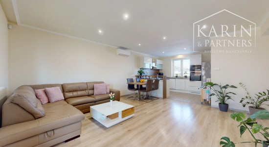 3 IZBOVÝ RODINNÝ DOM  V OBCI HRUBÁ BORŠA NA PREDAJ