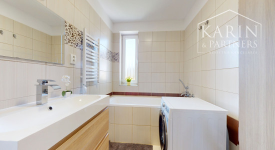 3 IZBOVÝ RODINNÝ DOM  V OBCI HRUBÁ BORŠA NA PREDAJ