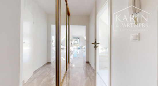 3i byt pod hradom Hainburg | terasa s výhľadom | parking