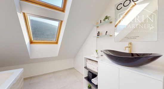 3i byt pod hradom Hainburg | terasa s výhľadom | parking